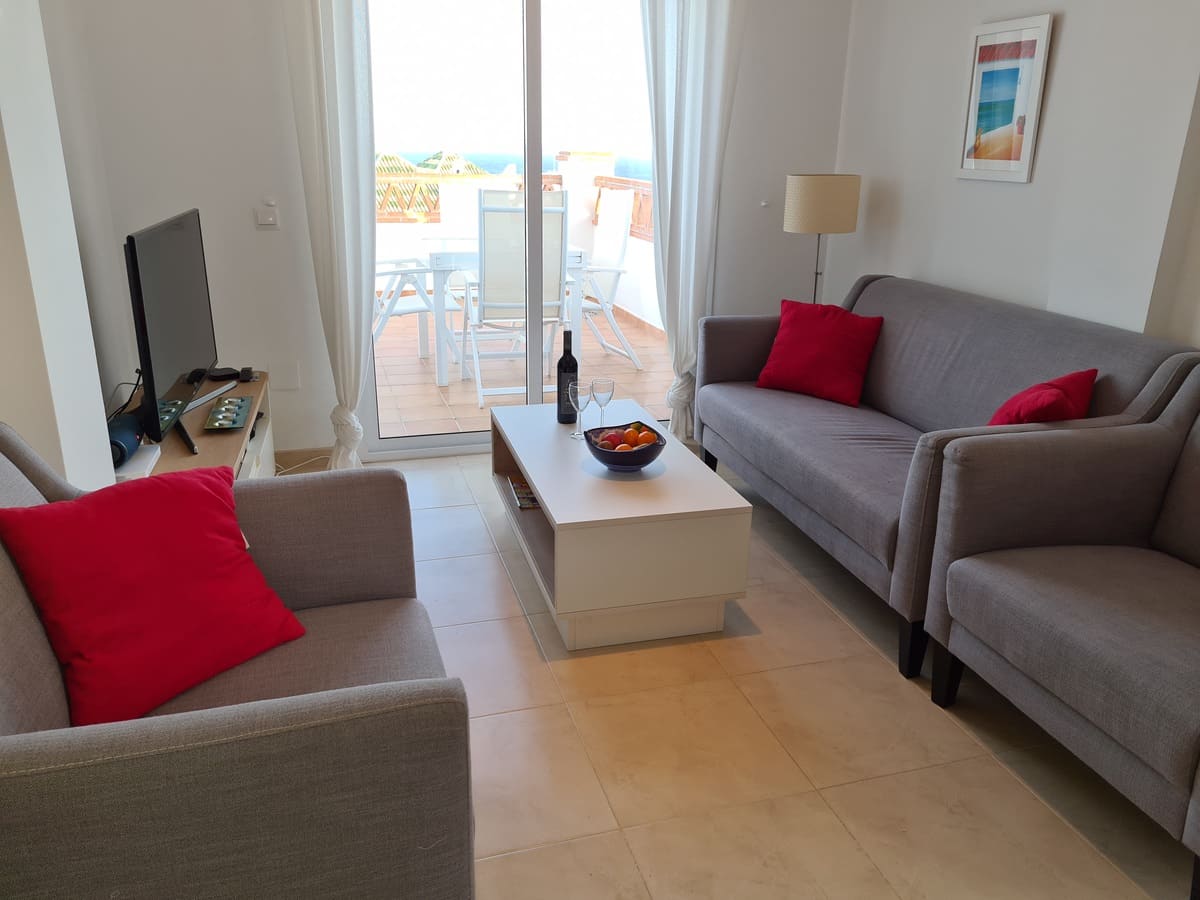 TWO BEDROOM APARTMENT IN URB. CHIMENEA