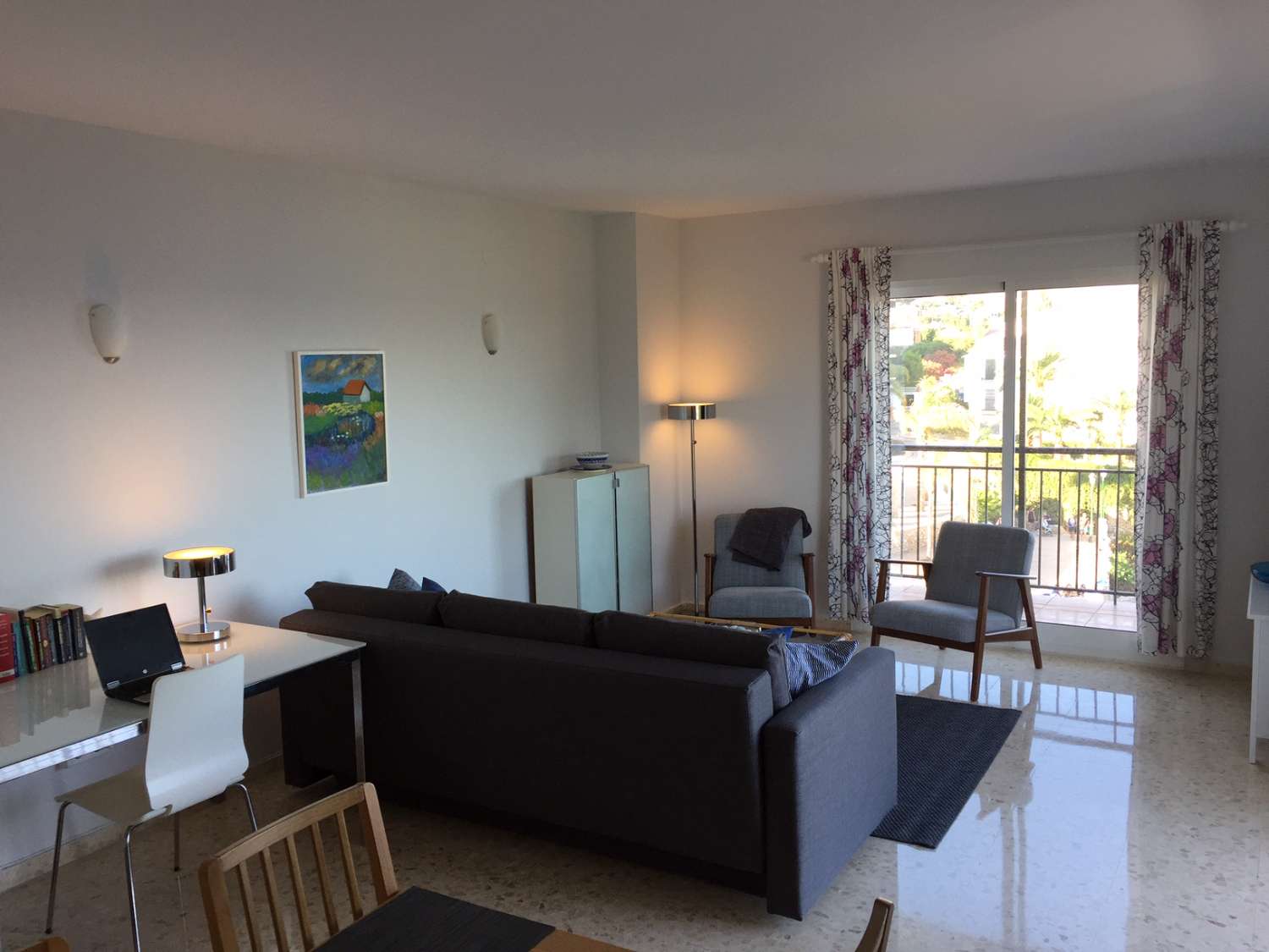 TWO BEDROOM APARTMENT FIRST LINE BEACH