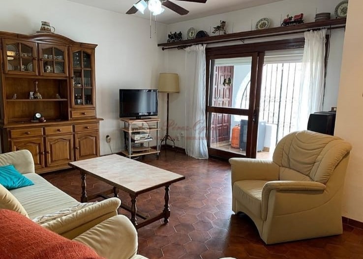 TWO BEDROOM HOUSE A FEW METERS FROM THE PROMENADE AND THE BEACH