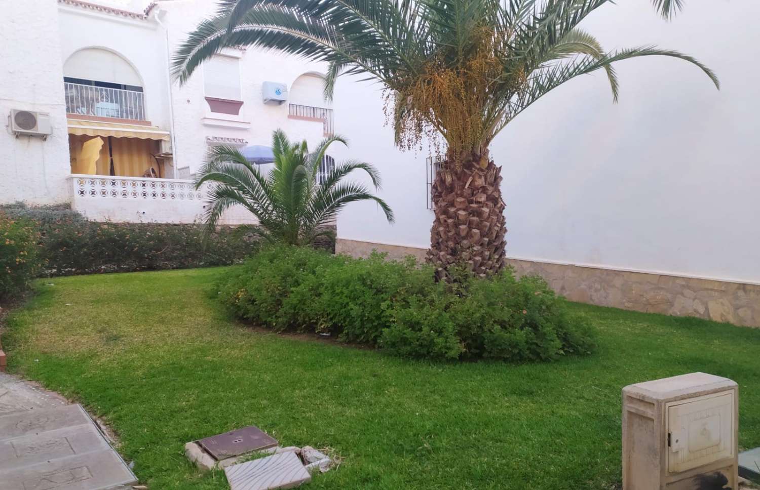 TWO BEDROOM HOUSE A FEW METERS FROM THE PROMENADE AND THE BEACH