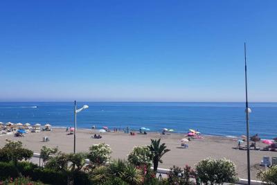 Apartment for holidays in Torrox Costa