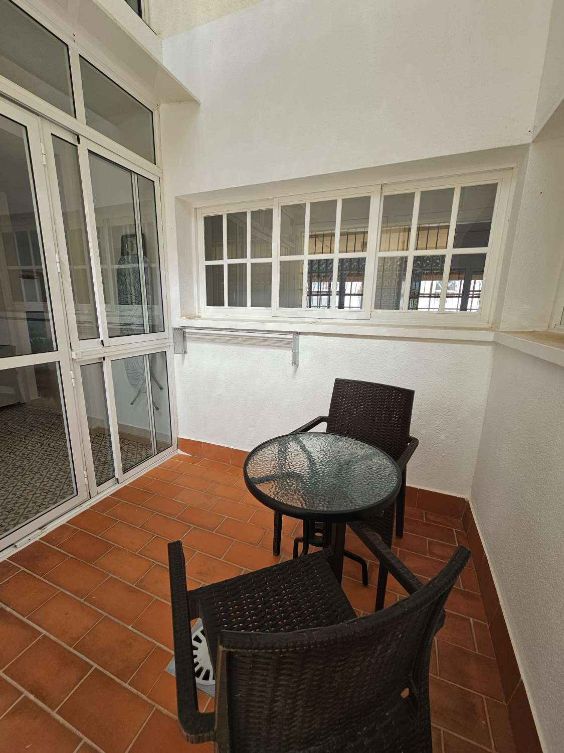 CENTRAL APARTMENT 2 MINUTES FROM TORRECILLA BEACH