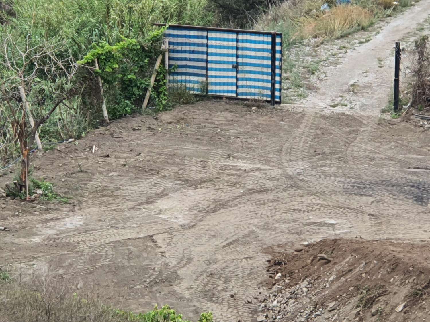 PLOT FOR SALE 700 METERS IN TORROX