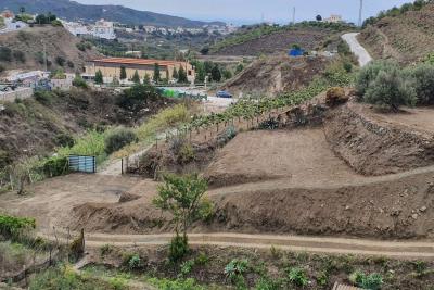 Plot for sale in Torrox